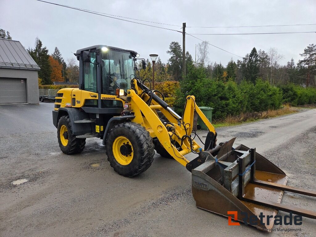 Hjullastare Yanmar V100 Med Vikplog och Sandskopa Panolinolja - מעמיס גלגלים: תמונה 2 Hjullastare Yanmar V100 Med Vikplog och Sandskopa Panolinolja - מעמיס גלגלים: תמונה 2