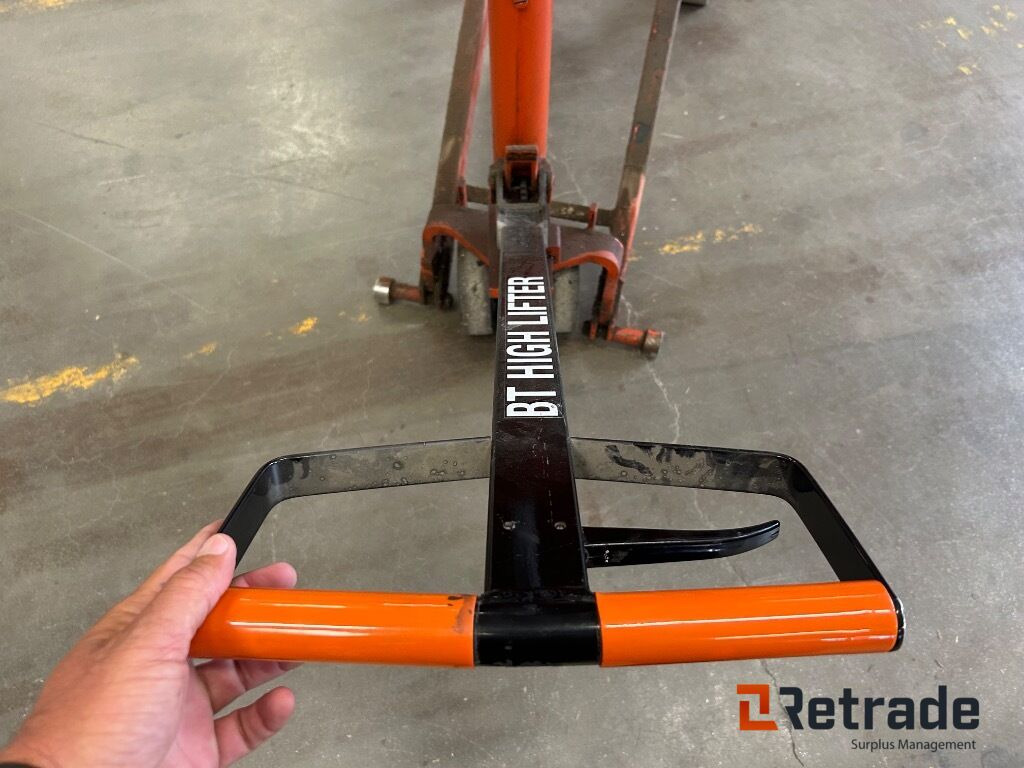 Jekke tralle fra BT HL 1000 - משאית משטחים: תמונה 5 Jekke tralle fra BT HL 1000 - משאית משטחים: תמונה 5
