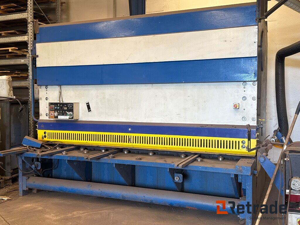 KRAFTIG PLADESAKS - מכונת עיבוד מתכת: תמונה 1 KRAFTIG PLADESAKS - מכונת עיבוד מתכת: תמונה 1