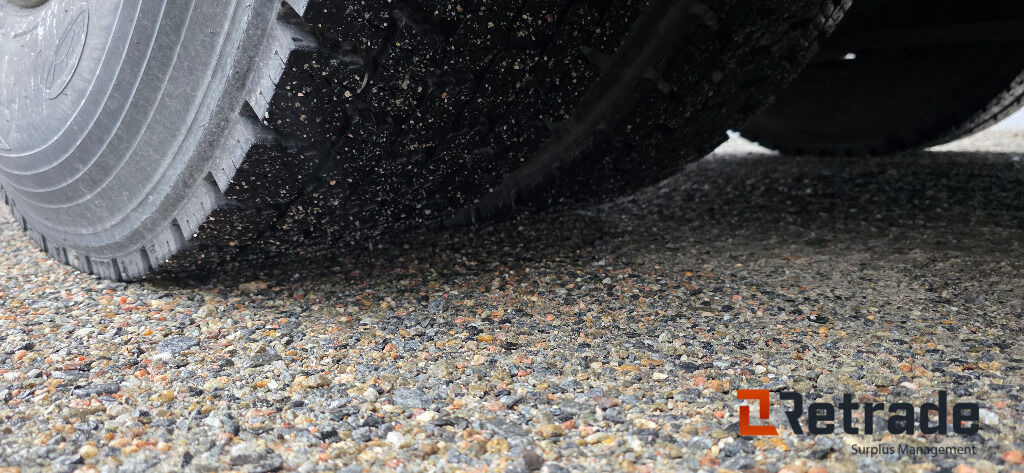 משאית תיבה Lastbil Volvo FM 440 6X2: תמונה 12 משאית תיבה Lastbil Volvo FM 440 6X2: תמונה 12