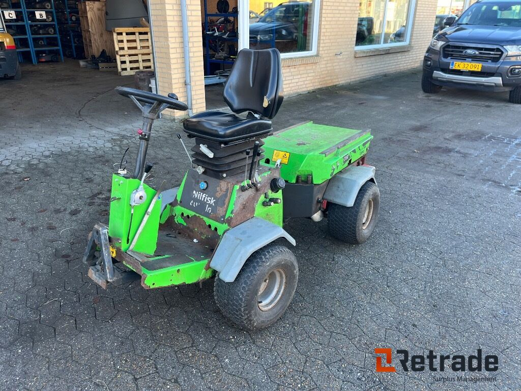 Redskabsbærer EGHOLM 2150 Redskabsbærer - כלי רכב עירוני/ מיוחד: תמונה 1 Redskabsbærer EGHOLM 2150 Redskabsbærer - כלי רכב עירוני/ מיוחד: תמונה 1