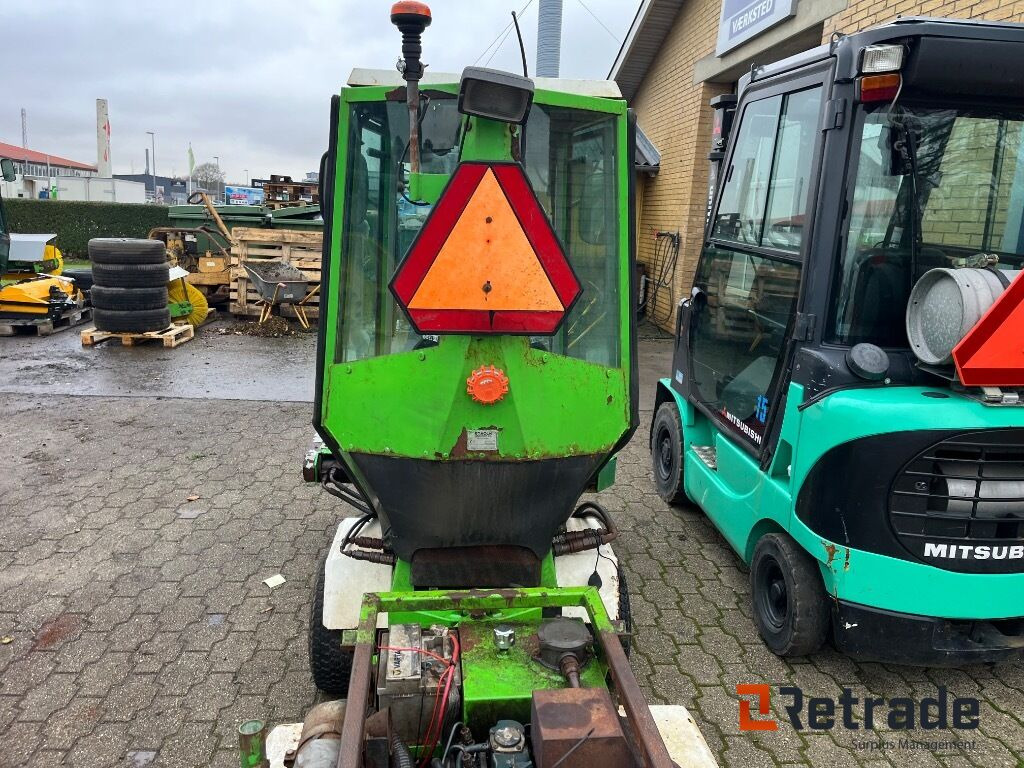 Redskabsbærer EGHOLM Kompaktbærer Med Egholm frontkost - מכונה חקלאית: תמונה 4 Redskabsbærer EGHOLM Kompaktbærer Med Egholm frontkost - מכונה חקלאית: תמונה 4