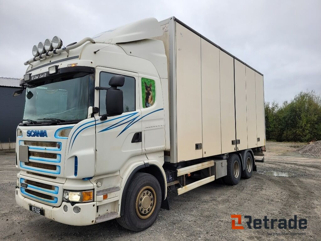 Skåpbil SCANIA R480LB6X2MNB - משאית תיבה: תמונה 1 Skåpbil SCANIA R480LB6X2MNB - משאית תיבה: תמונה 1