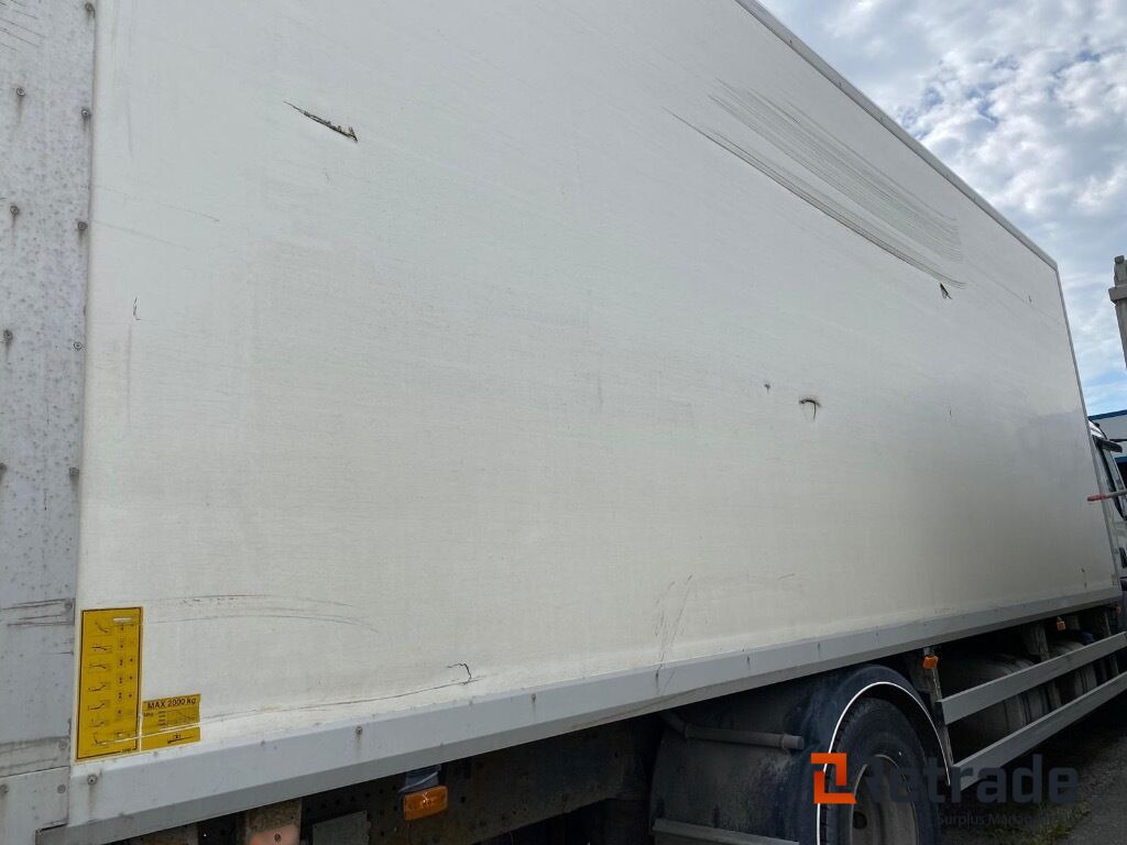 VOLVO FE-280 - משאית קירור: תמונה 4 VOLVO FE-280 - משאית קירור: תמונה 4