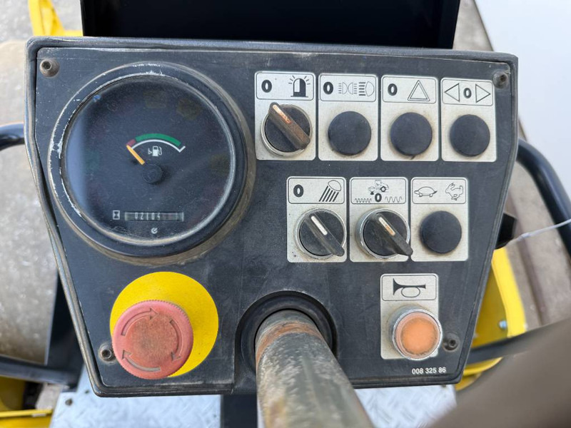 רולר Bomag BW124DH-3 - Dutch Machine / Only 2104 Hours!: תמונה 12