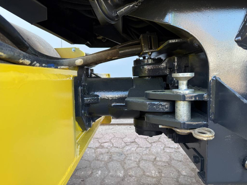 רולר Bomag BW124DH-3 - Dutch Machine / Only 2104 Hours!: תמונה 17