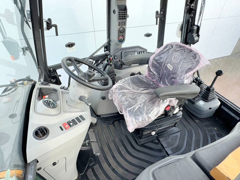 Case 570SV 4WD - 4/1 Bucket / Telescopic Boom / AC - מחפרון: תמונה 5 Case 570SV 4WD - 4/1 Bucket / Telescopic Boom / AC - מחפרון: תמונה 5