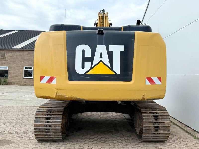 Cat 323FL - German Machine / Rear + Side Camera - מחפר סורק: תמונה 4 Cat 323FL - German Machine / Rear + Side Camera - מחפר סורק: תמונה 4
