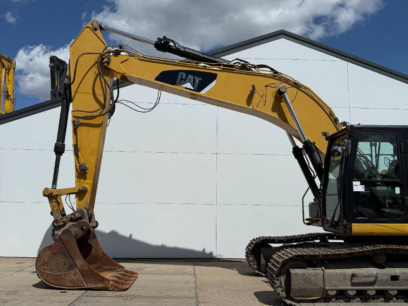 מחפר סורק Cat 329ELN - German Machine / Quick Coupler: תמונה 13