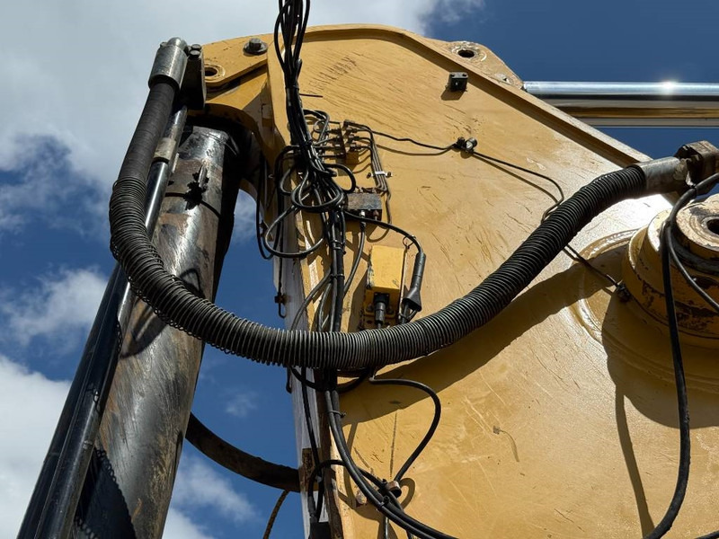 מחפר סורק Cat 374DL ME Automatic Greasing / Parking Heater: תמונה 18 מחפר סורק Cat 374DL ME Automatic Greasing / Parking Heater: תמונה 18