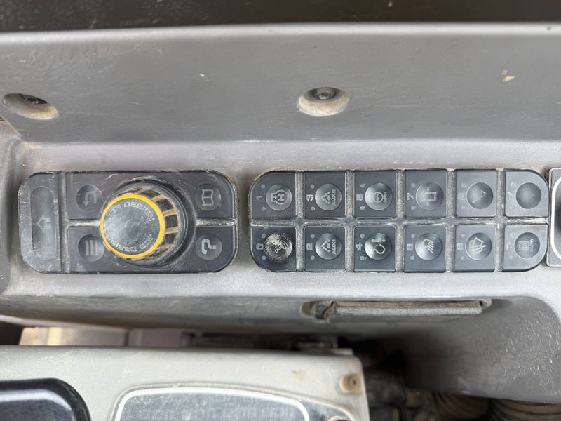 מיני מחפר JCB 48Z-1 - Hammer Lines / Quick Coupler: תמונה 13 מיני מחפר JCB 48Z-1 - Hammer Lines / Quick Coupler: תמונה 13