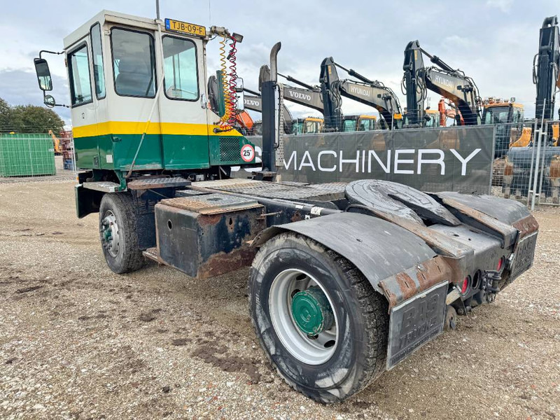 Kalmar PT122 - Top Condition / Cummins Engine - טרקטור מסוף: תמונה 3 Kalmar PT122 - Top Condition / Cummins Engine - טרקטור מסוף: תמונה 3