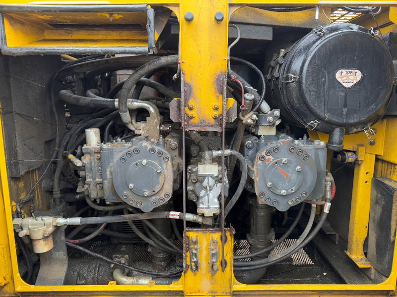 מחפר סורק Komatsu PC700LC-8 - Adjustable Undercarriage / Hydr Stairs: תמונה 16