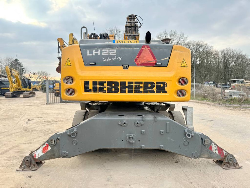 Liebherr LH22 M Litronic Excellent Working Condition / CE - מטפל בפסולת/ תעשייתי: תמונה 3 Liebherr LH22 M Litronic Excellent Working Condition / CE - מטפל בפסולת/ תעשייתי: תמונה 3