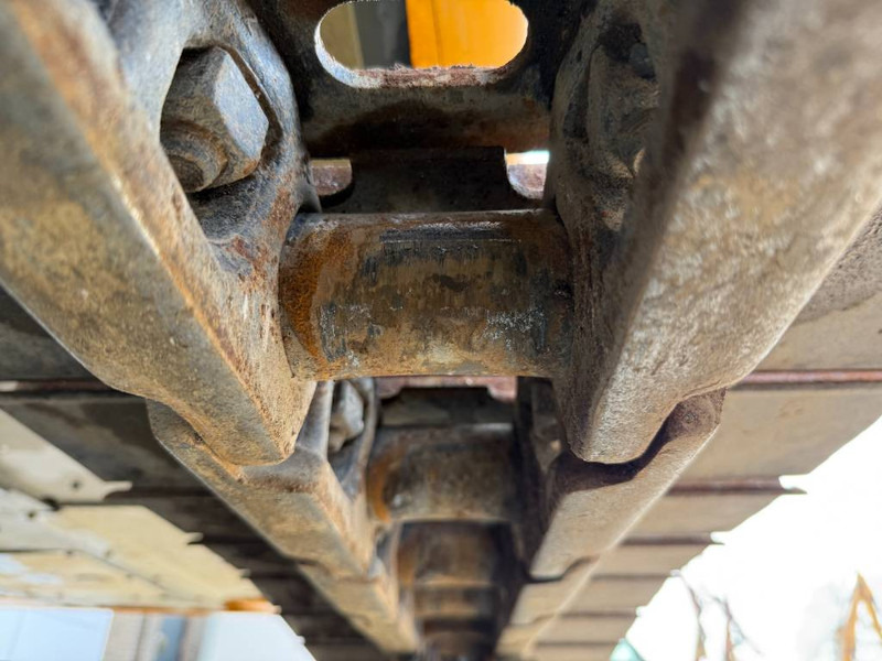 מחפר סורק Liebherr R924LC - Likufix / German Machine / Triple Boom: תמונה 20