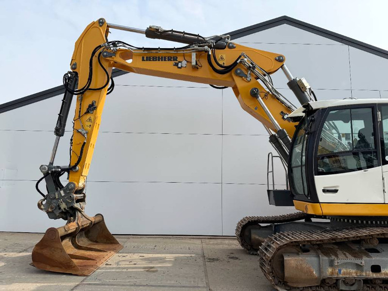מחפר סורק Liebherr R924LC - Likufix / German Machine / Triple Boom: תמונה 11
