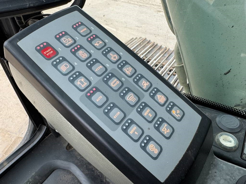 מחפר סורק Liebherr R926WLC - Dutch Machine / Camera / Quick Coupler: תמונה 8