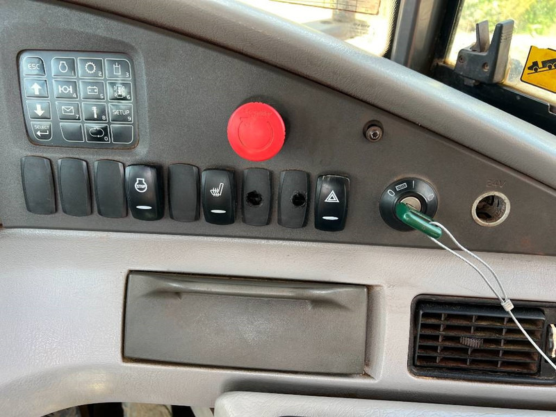 מסיר פסולת מפרקי Volvo A40F - Good Overall Condition: תמונה 9