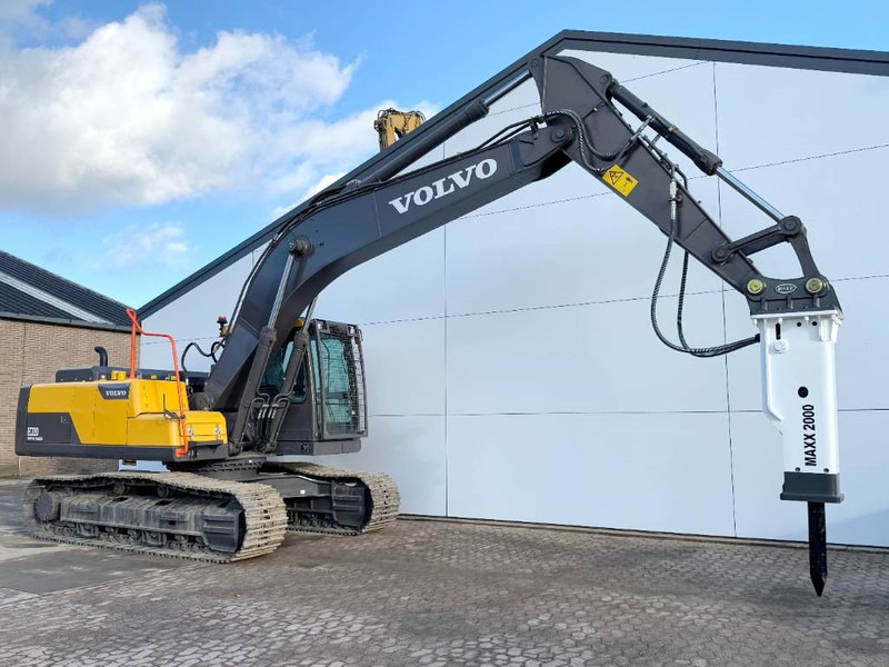חָדָשׁ מחפר סורק Volvo EC220D + Maxx 2000 Hammer - New / Unused / 2024: תמונה 6
