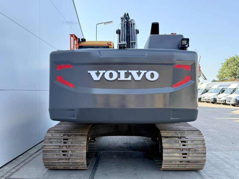 Volvo EC220EN - German Machine / Tilting Bucket - מחפר סורק: תמונה 4 Volvo EC220EN - German Machine / Tilting Bucket - מחפר סורק: תמונה 4
