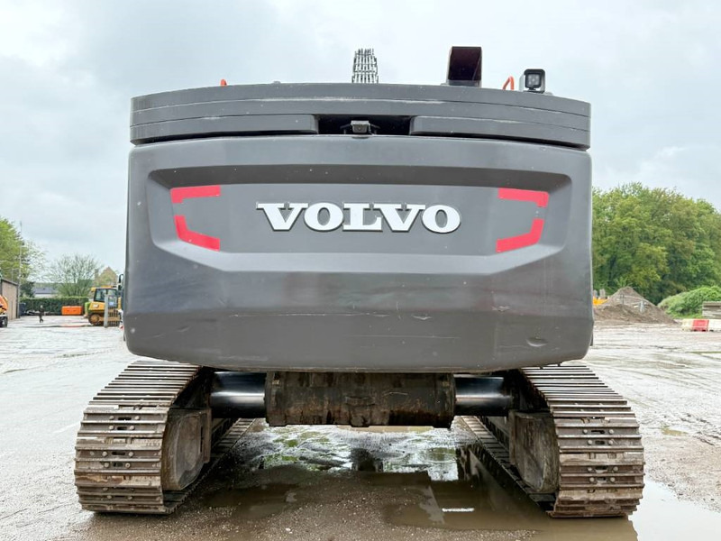 Volvo EC380EHR UHD - 24m / Hydr Undercarriage / Oilquick - מחפר סורק: תמונה 3 Volvo EC380EHR UHD - 24m / Hydr Undercarriage / Oilquick - מחפר סורק: תמונה 3