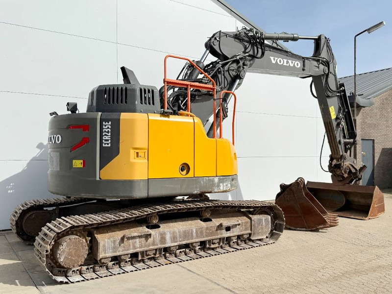 Volvo ECR235EL - Triple Boom / 2 Buckets Included - מחפר סורק: תמונה 5 Volvo ECR235EL - Triple Boom / 2 Buckets Included - מחפר סורק: תמונה 5