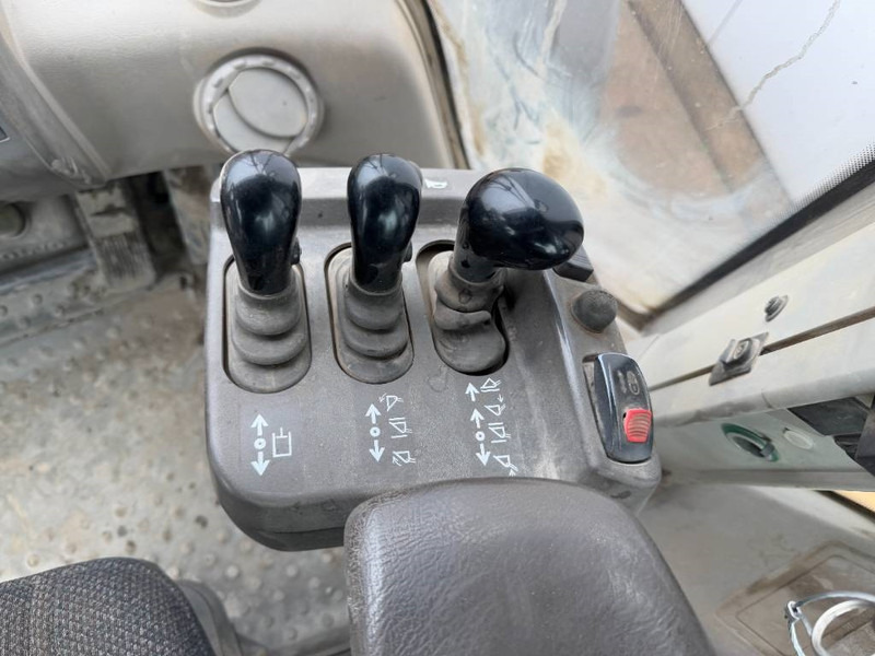 מעמיס גלגלים Volvo L120G - 3rd Function / Quick Coupler / Auto Lube: תמונה 10