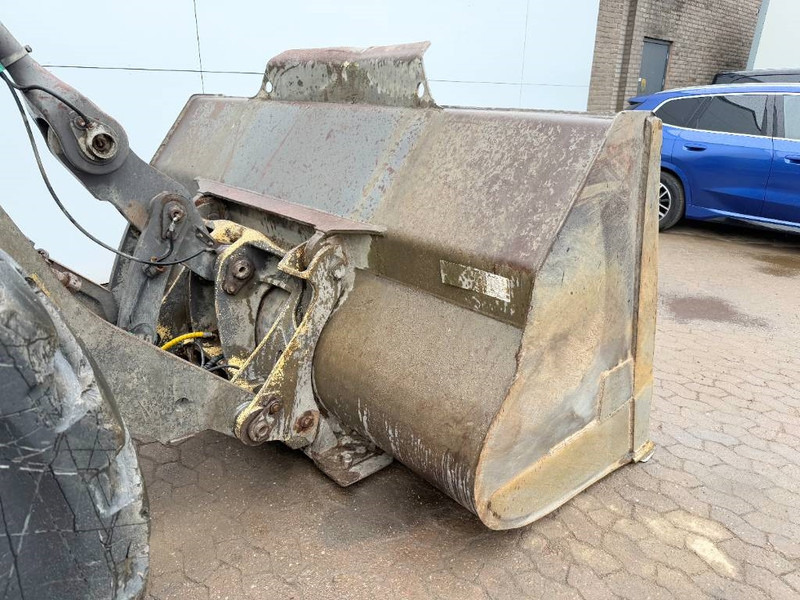 מעמיס גלגלים Volvo L120G - 3rd Function / Quick Coupler / Auto Lube: תמונה 13