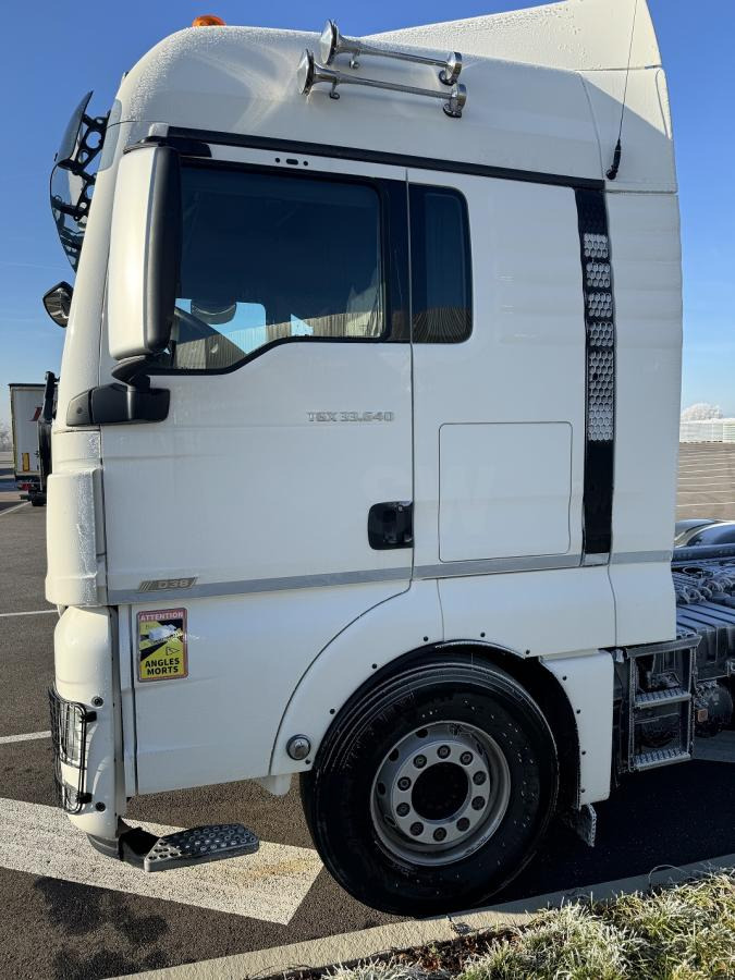 MAN TGX 33.640 - יחידת טרקטור: תמונה 2 MAN TGX 33.640 - יחידת טרקטור: תמונה 2