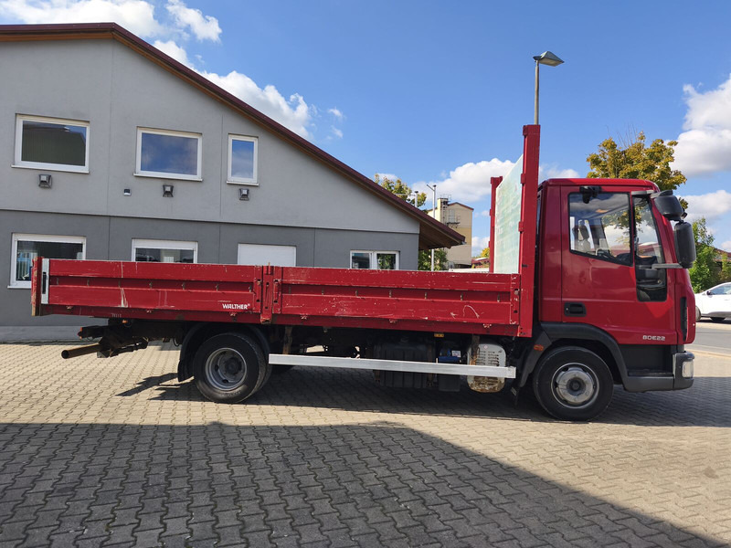 Iveco ML80E22 - משאית צד נופל/ שטוחה: תמונה 4 Iveco ML80E22 - משאית צד נופל/ שטוחה: תמונה 4
