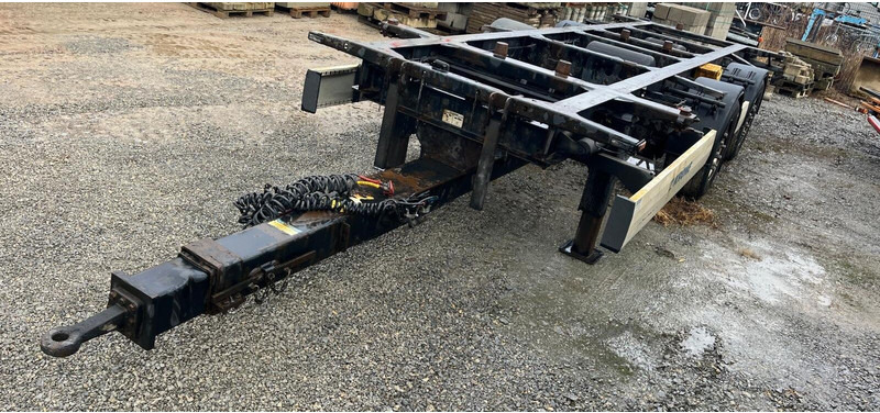 Krone Fahrgestell BDF ZZ 18XF0 DC07CLNF - קרון נגרר שלדה: תמונה 3 Krone Fahrgestell BDF ZZ 18XF0 DC07CLNF - קרון נגרר שלדה: תמונה 3