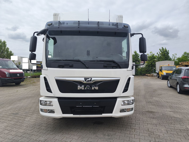 MAN TGL 12.250 - משאית תיבה: תמונה 3 MAN TGL 12.250 - משאית תיבה: תמונה 3