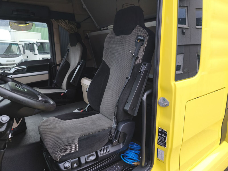 משאית תיבה MAN TGL 8.220 4x2 Euro 6 Möbelkoffer Treppe AHK (35): תמונה 18