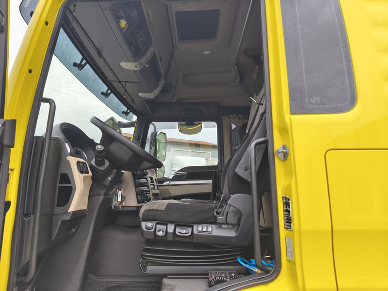משאית תיבה MAN TGL 8.220 4x2 Euro 6 Möbelkoffer Treppe AHK (35): תמונה 17