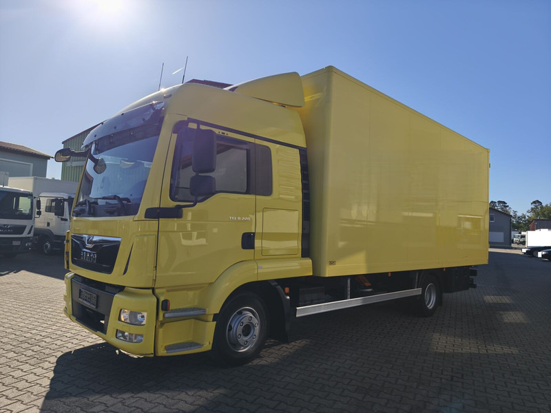 MAN TGL 8.220 - משאית תיבה: תמונה 2 MAN TGL 8.220 - משאית תיבה: תמונה 2