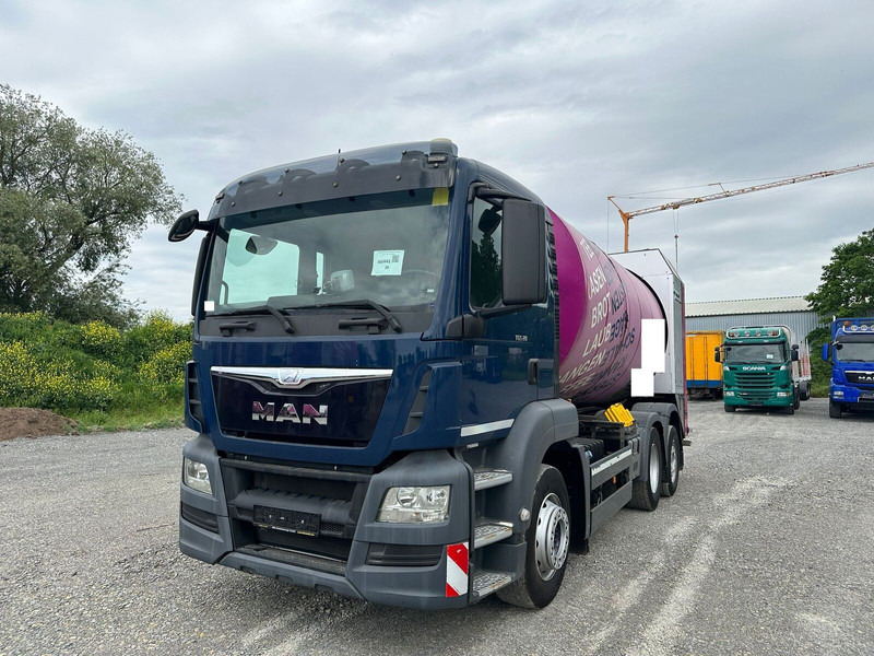 MAN TGS 28.320 - משאית אשפה: תמונה 2 MAN TGS 28.320 - משאית אשפה: תמונה 2