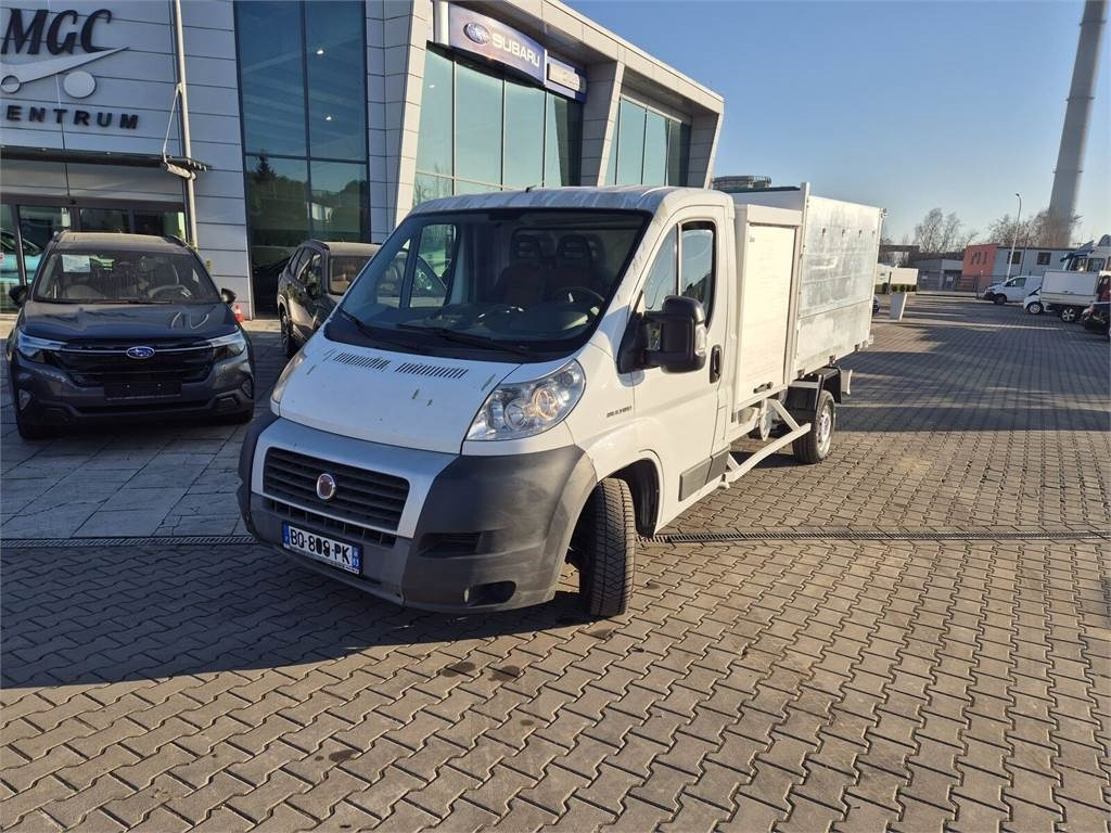 Fiat Ducato / TIPPER / FOR LEAVES OR WASTE / 1 OWNER / - מזהיר: תמונה 4 Fiat Ducato / TIPPER / FOR LEAVES OR WASTE / 1 OWNER / - מזהיר: תמונה 4
