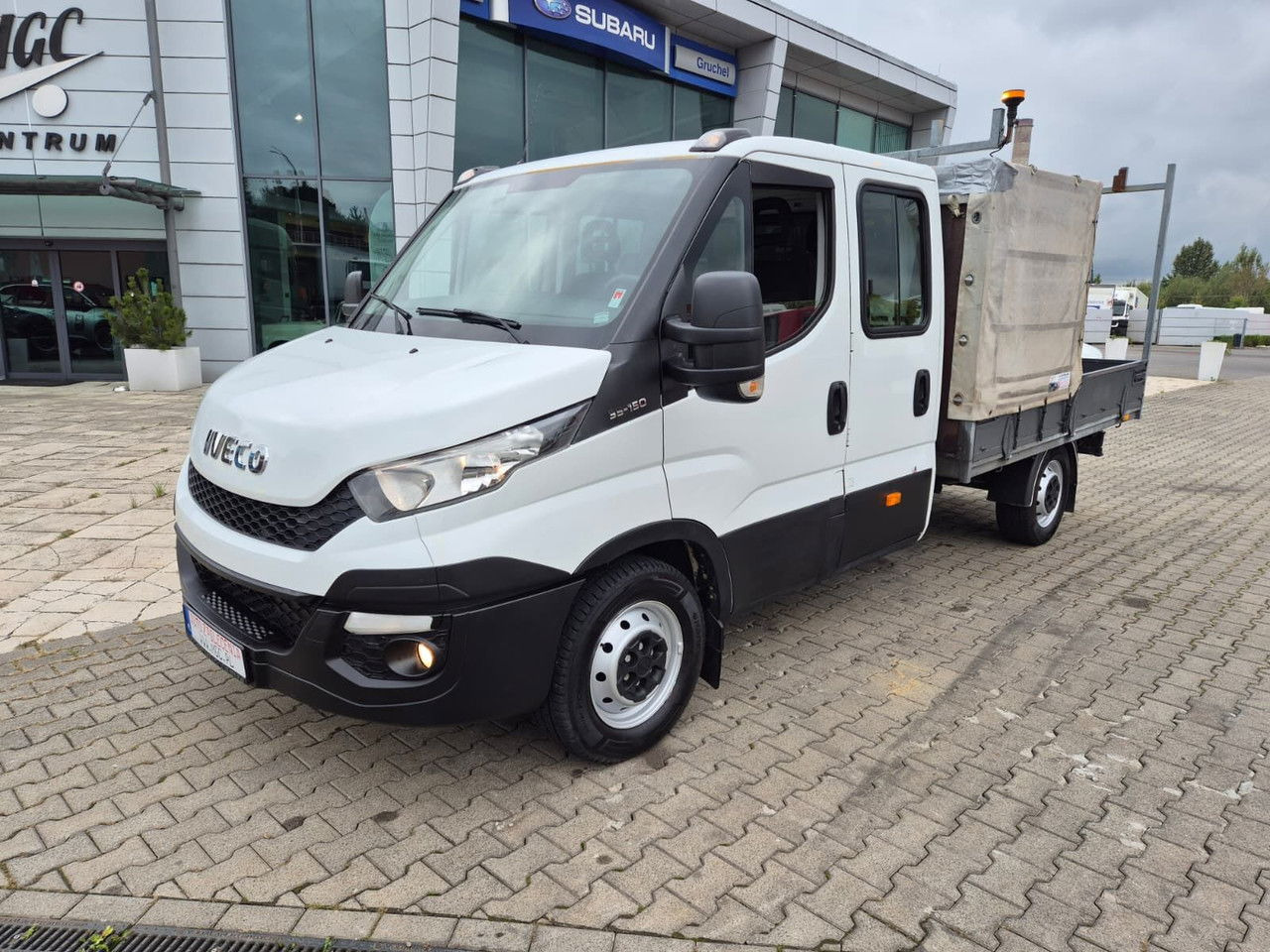 IVECO Daily 35 35S15 / Doka / 1 Owner / LOW KM / 7 Seats - כלי רכב מסחרי במיטה שטוחה: תמונה 1 IVECO Daily 35 35S15 / Doka / 1 Owner / LOW KM / 7 Seats - כלי רכב מסחרי במיטה שטוחה: תמונה 1