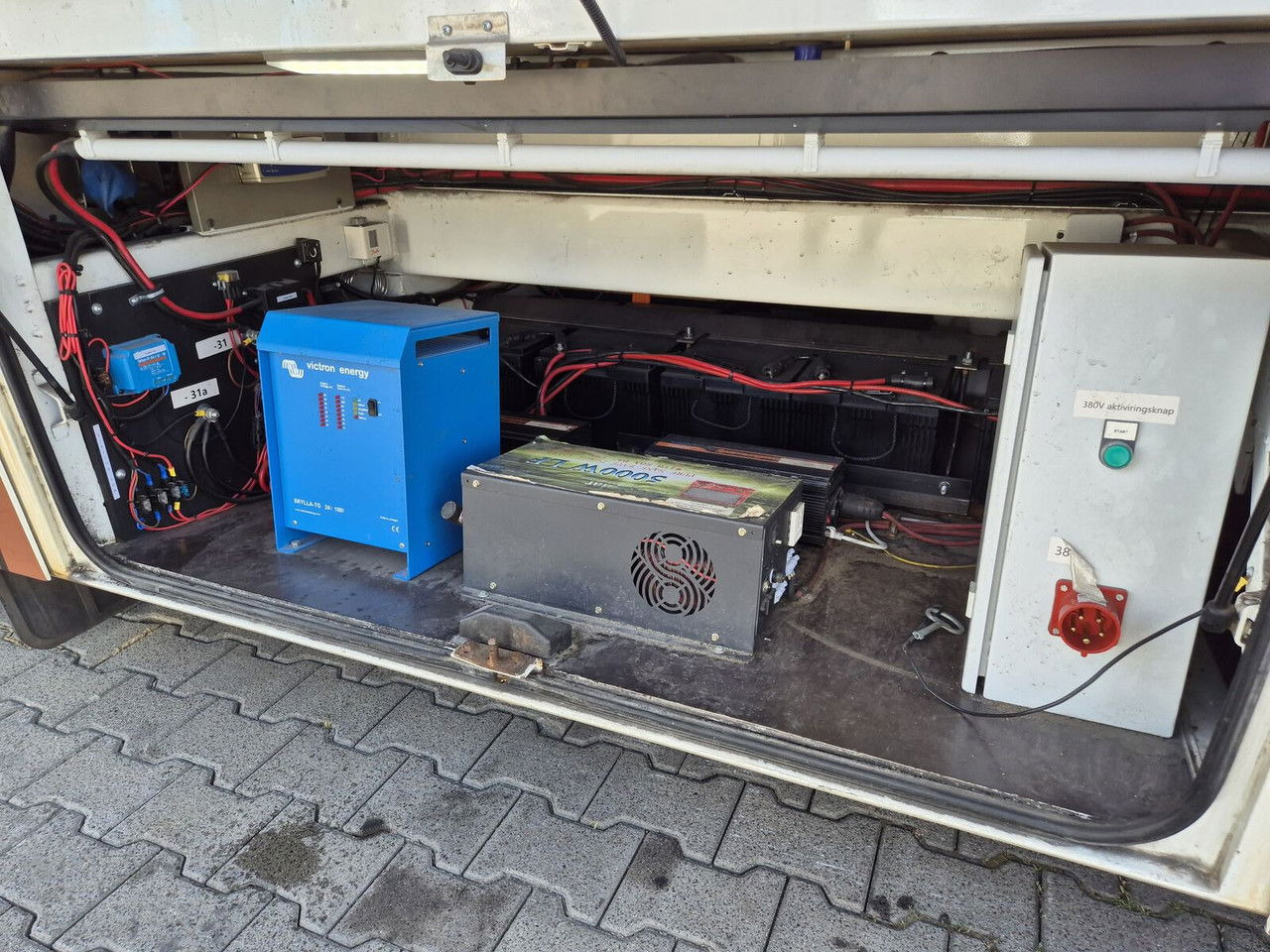 הַחכָּרָה  Irisbus Iveco 330 KM / Like Camper / Solar Panels Irisbus Iveco 330 KM / Like Camper / Solar Panels: תמונה 29