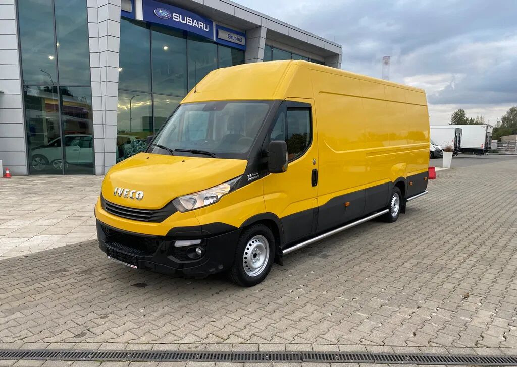 Iveco Daily 35S16 HI-Matic / 1 Owner / L4H2 / MAX / Webasto / Great C - כלי רכב מסחרי עם לוח: תמונה 2 Iveco Daily 35S16 HI-Matic / 1 Owner / L4H2 / MAX / Webasto / Great C - כלי רכב מסחרי עם לוח: תמונה 2