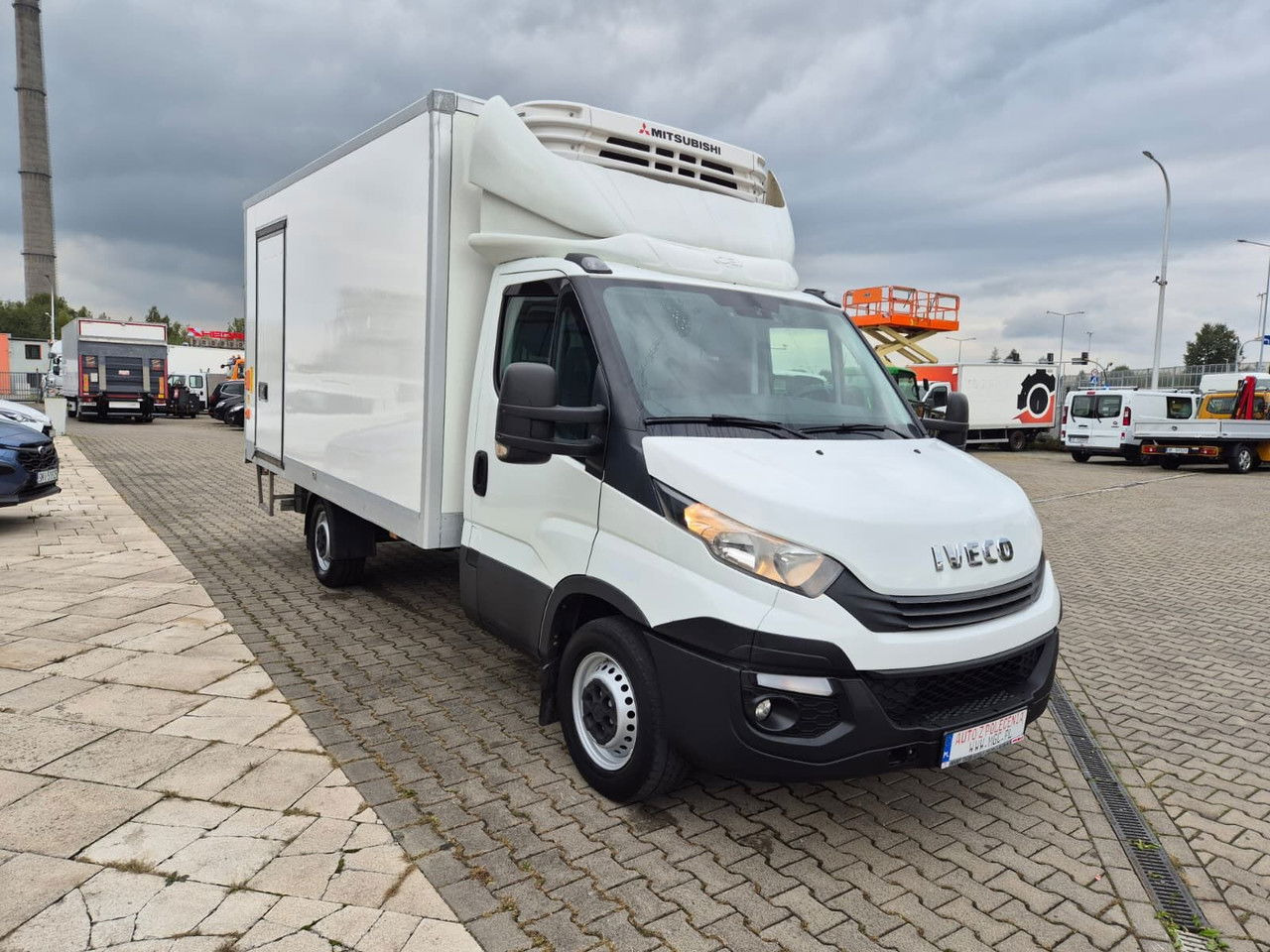 Iveco Daily 35S16 Hi-Matic / 1 Owner / Mitsubishi / Serviced - כלי רכב מסחרי לקירור: תמונה 4 Iveco Daily 35S16 Hi-Matic / 1 Owner / Mitsubishi / Serviced - כלי רכב מסחרי לקירור: תמונה 4