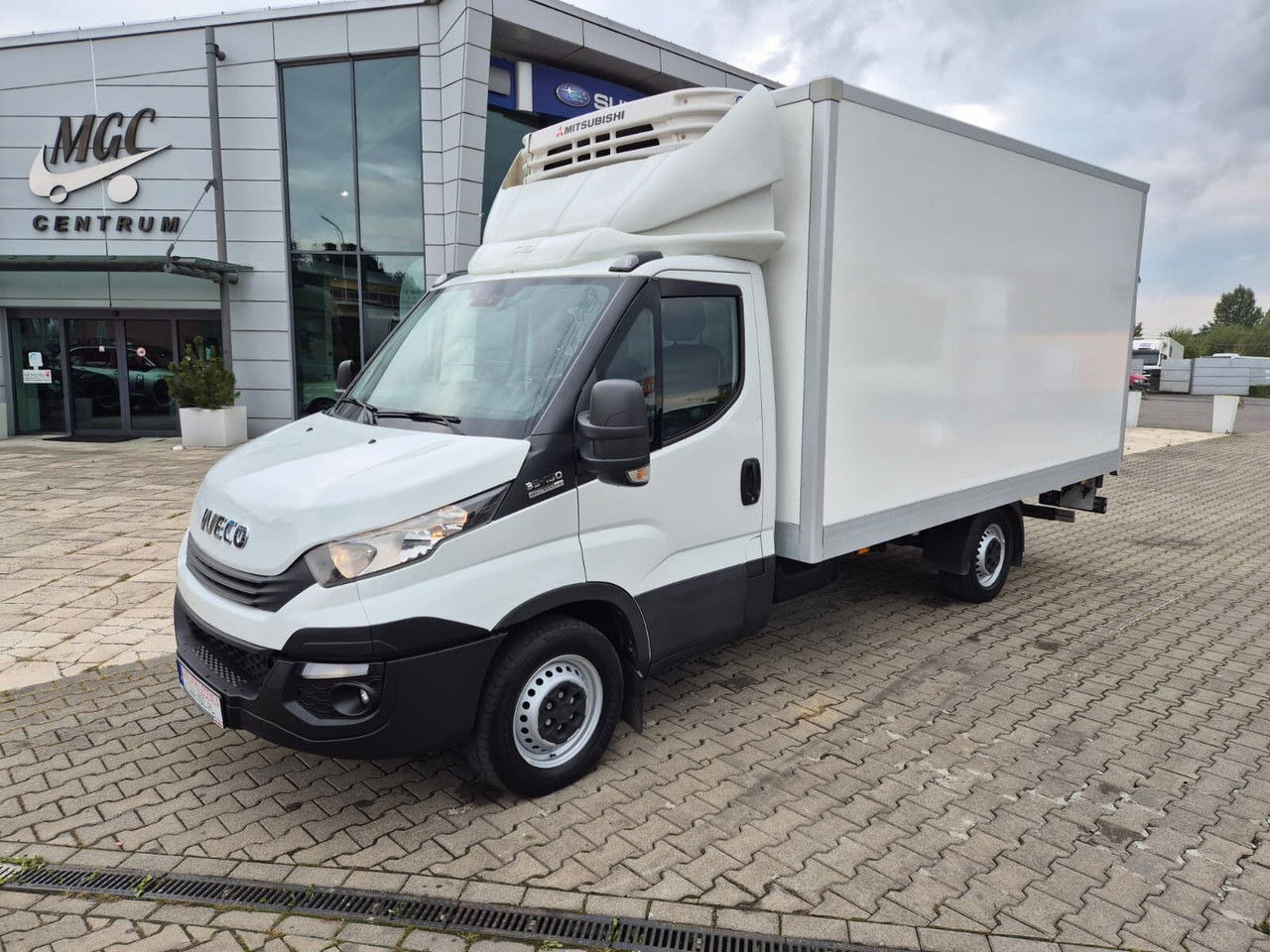 Iveco Daily 35S16 Hi-Matic / 1 Owner / Mitsubishi / Serviced - כלי רכב מסחרי לקירור: תמונה 1 Iveco Daily 35S16 Hi-Matic / 1 Owner / Mitsubishi / Serviced - כלי רכב מסחרי לקירור: תמונה 1