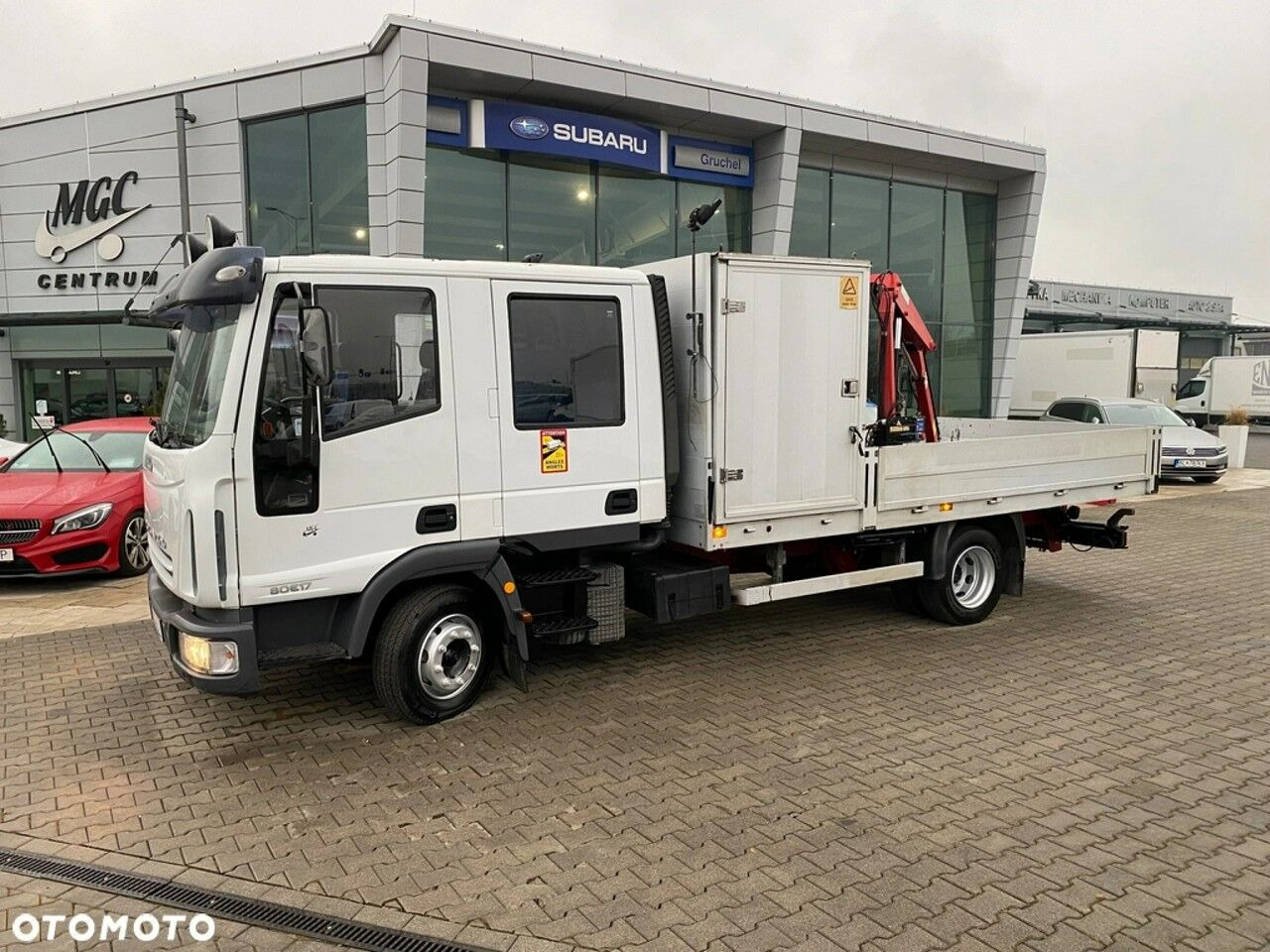 Iveco Eurocargo ML80E17 / HDS HMF / 1 Owner / Doka - משאית צד נופל/ שטוחה, משאית מנוף: תמונה 3 Iveco Eurocargo ML80E17 / HDS HMF / 1 Owner / Doka - משאית צד נופל/ שטוחה, משאית מנוף: תמונה 3