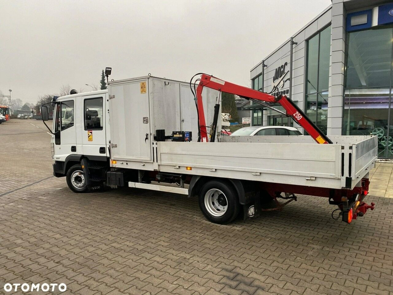 משאית צד נופל/ שטוחה, משאית מנוף Iveco Eurocargo ML80E17 / HDS HMF / 1 Owner / Doka: תמונה 11
