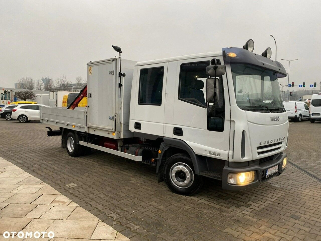 משאית צד נופל/ שטוחה, משאית מנוף Iveco Eurocargo ML80E17 / HDS HMF / 1 Owner / Doka: תמונה 8