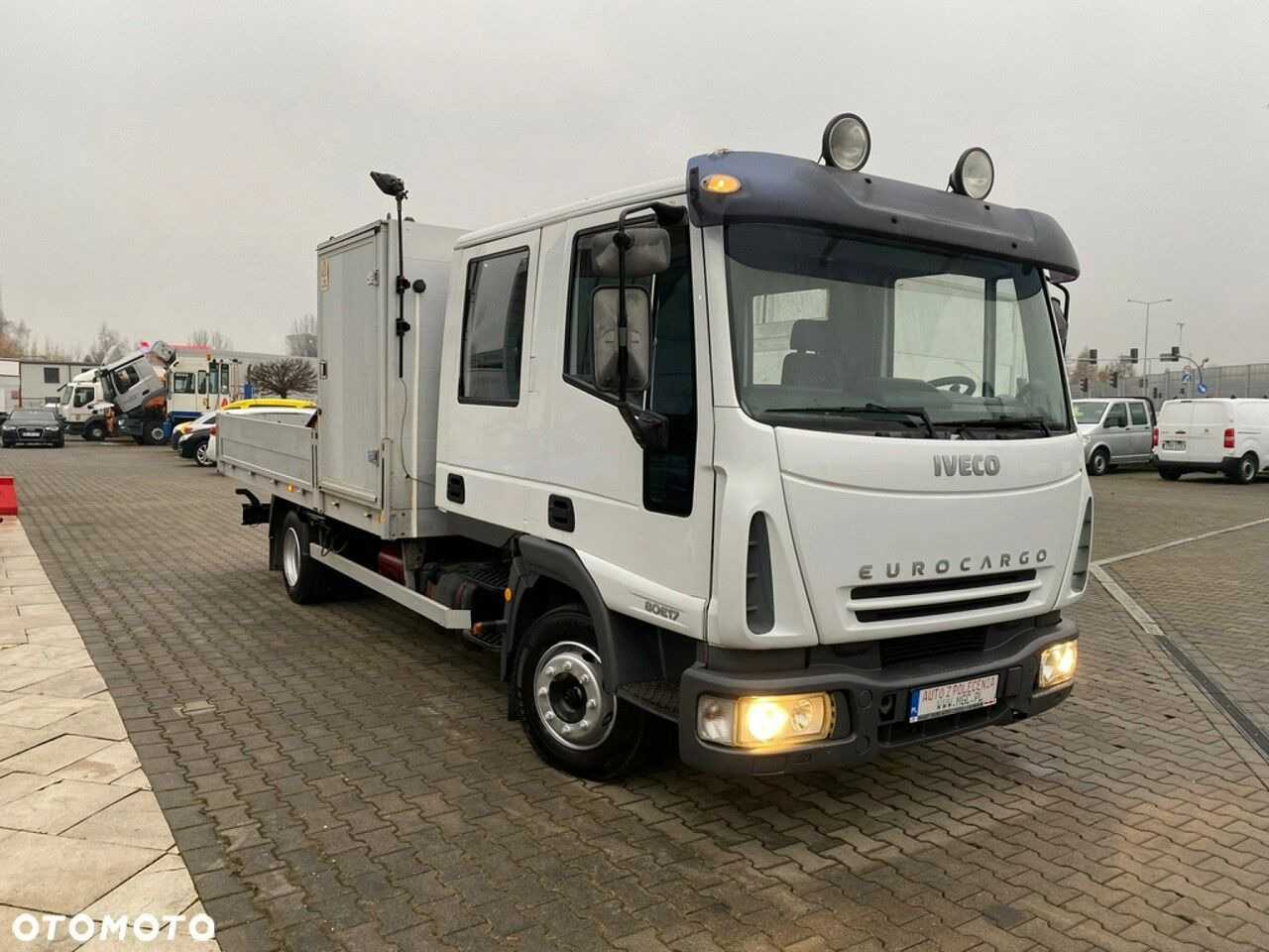 משאית צד נופל/ שטוחה, משאית מנוף Iveco Eurocargo ML80E17 / HDS HMF / 1 Owner / Doka: תמונה 7