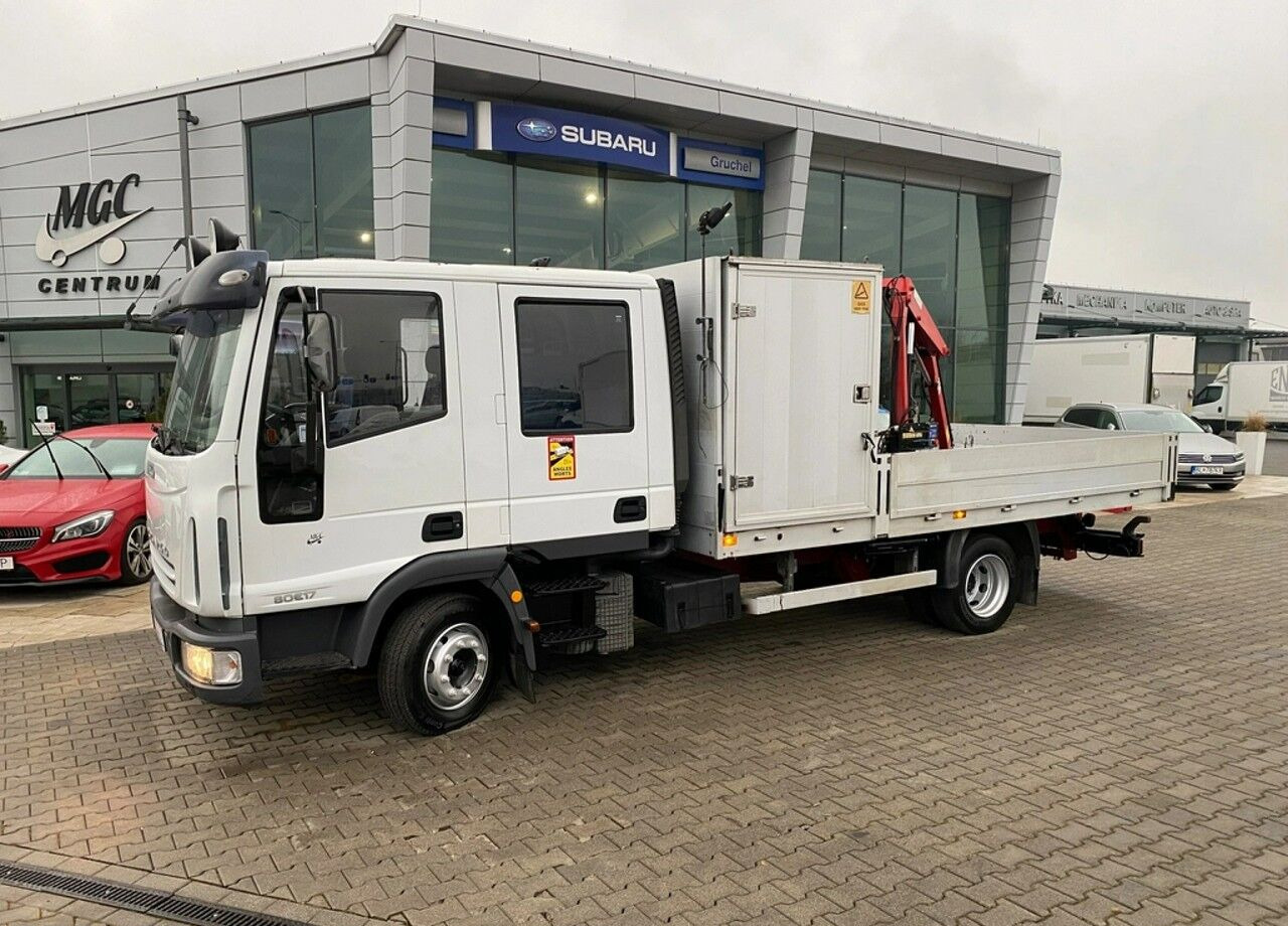 Iveco Eurocargo ML80E17 - משאית צד נופל/ שטוחה, משאית מנוף: תמונה 1 Iveco Eurocargo ML80E17 - משאית צד נופל/ שטוחה, משאית מנוף: תמונה 1