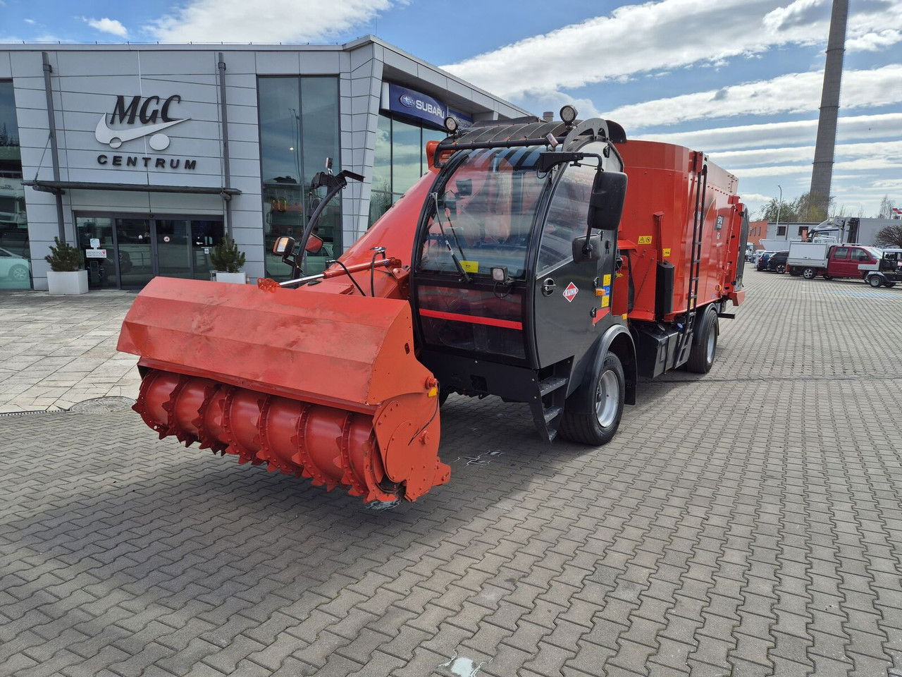 Kuhn SPW 22 Intense /feed wagon/ 1 Owner / NEW Service SPW 22 Intense /feed wago - עגלת מערבל מספוא: תמונה 3 Kuhn SPW 22 Intense /feed wagon/ 1 Owner / NEW Service SPW 22 Intense /feed wago - עגלת מערבל מספוא: תמונה 3