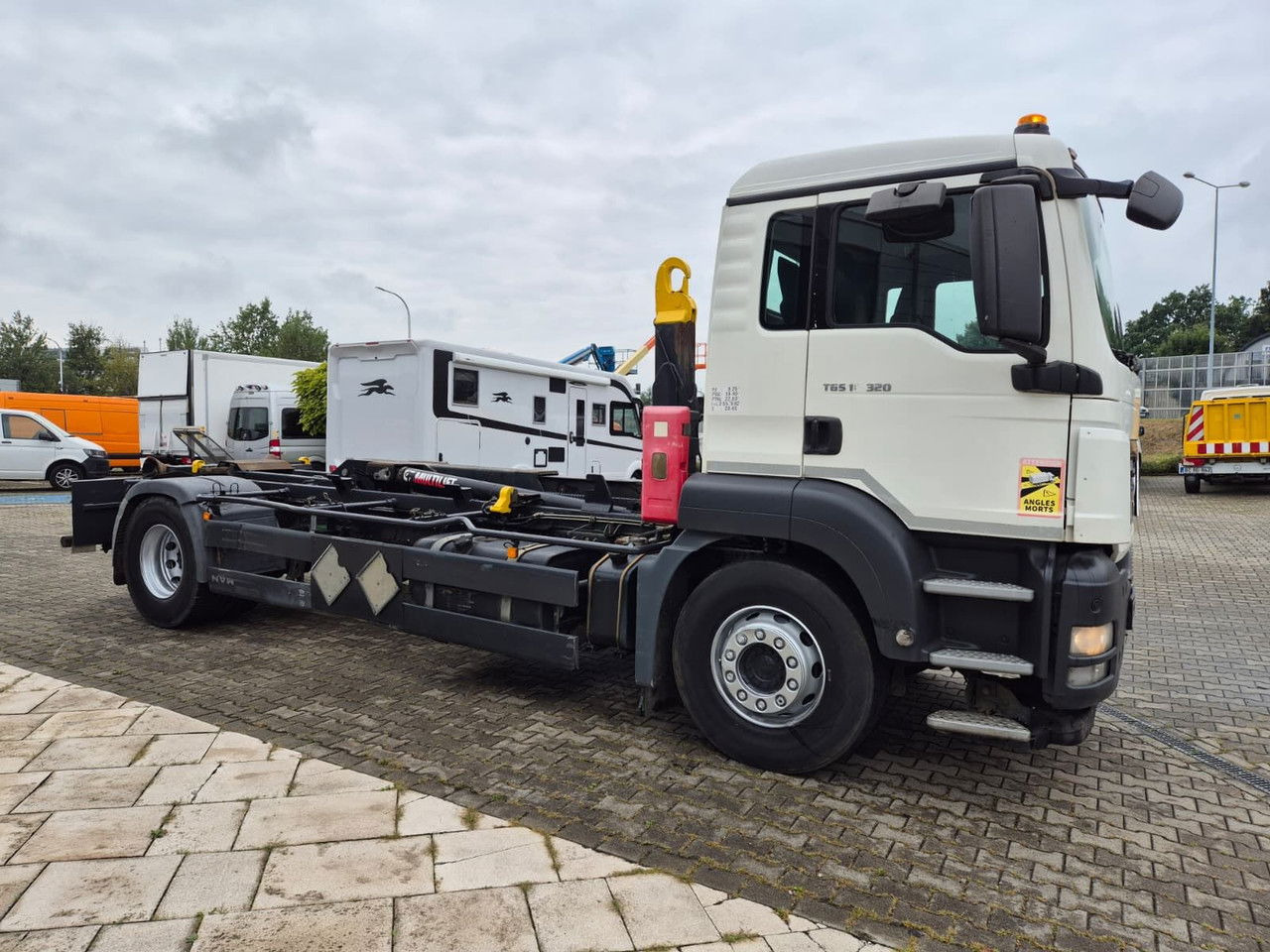 MAN TGS 18.320 Multilift - מוביל מכולות/ משאית החלפת גוף: תמונה 5 MAN TGS 18.320 Multilift - מוביל מכולות/ משאית החלפת גוף: תמונה 5