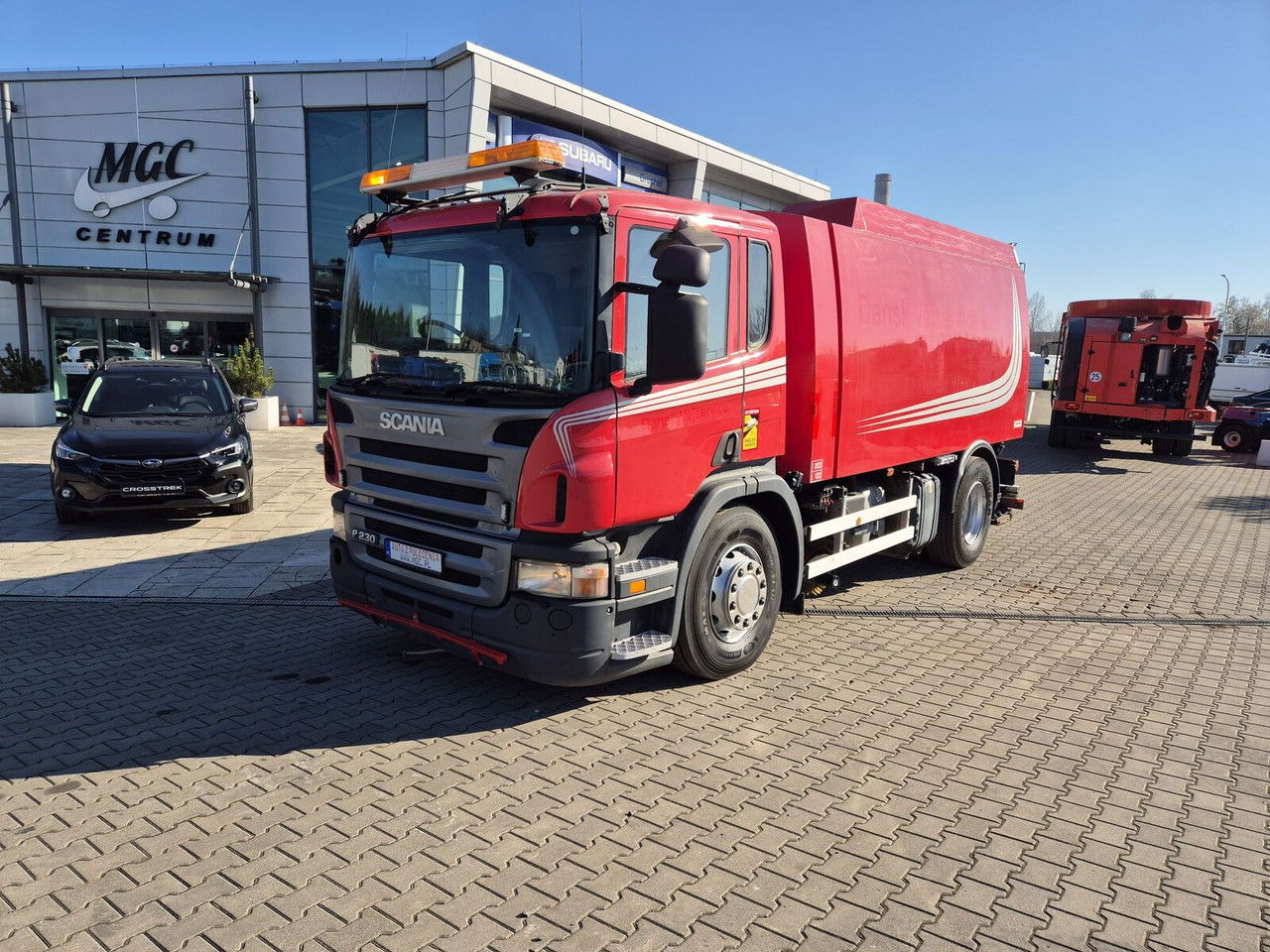 Scania P230 4X2 / Sweeper / Johnston VX800 / Sprayer / LOW Mileage / - מטאטא כבישים: תמונה 1 Scania P230 4X2 / Sweeper / Johnston VX800 / Sprayer / LOW Mileage / - מטאטא כבישים: תמונה 1